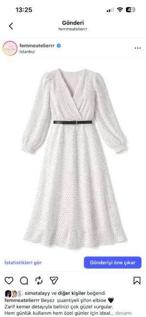 Beyaz puantiyeli elbise